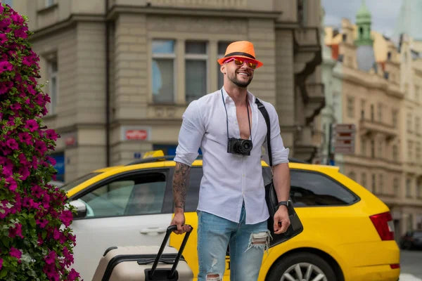 How to Travel With Watches